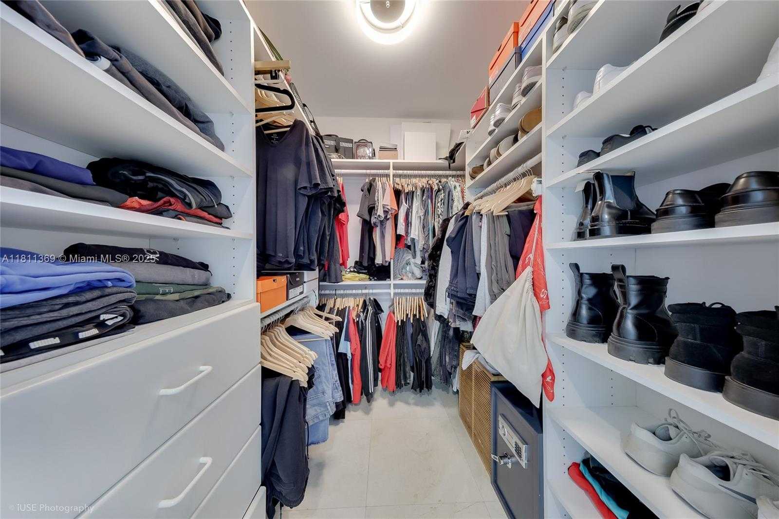 Small Image of 650 WEST AVE #PH09, Miami Beach Number 19