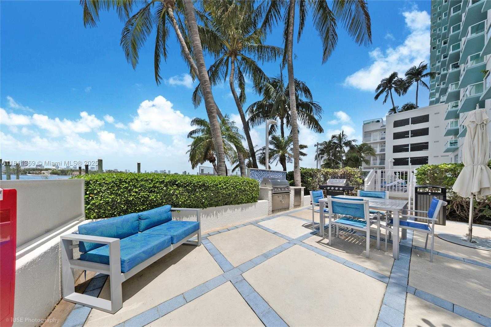 Small Image of 650 WEST AVE #PH09, Miami Beach Number 31