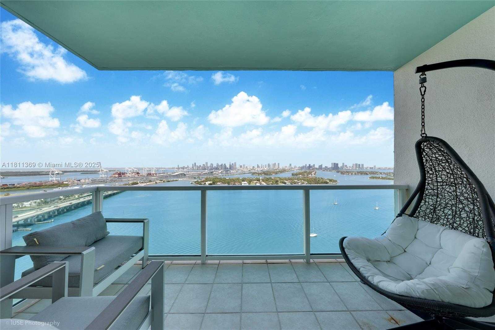 Small Image of 650 WEST AVE #PH09, Miami Beach Number 5
