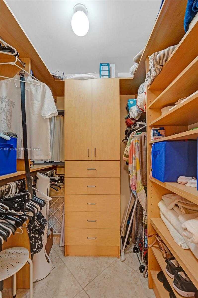 Small Image of 1201 SOUTH OCEAN DR #312N, Hollywood Number 17