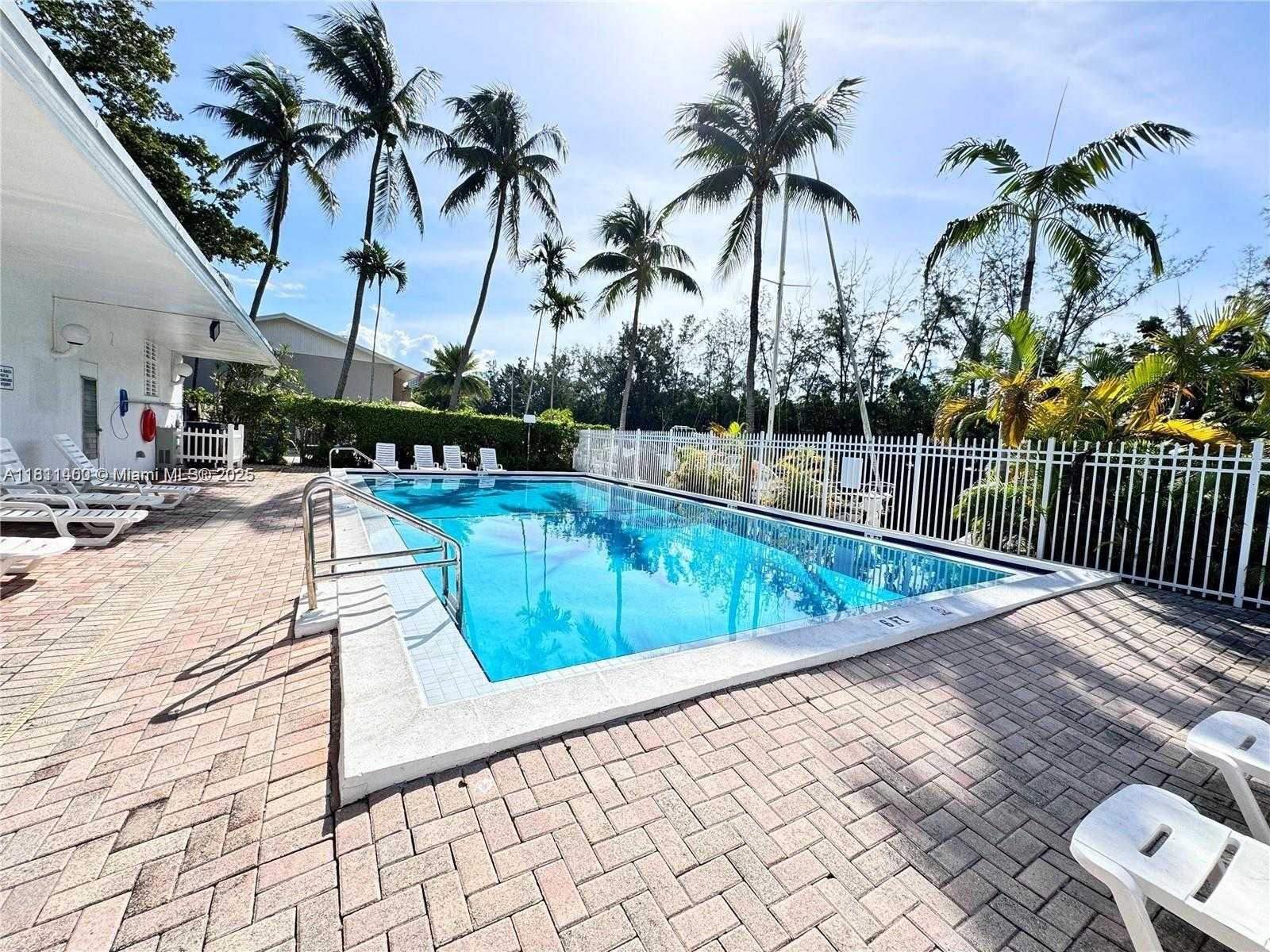 Small Image of 3660 NORTH EAST 166TH ST #603, North Miami Beach Number 19