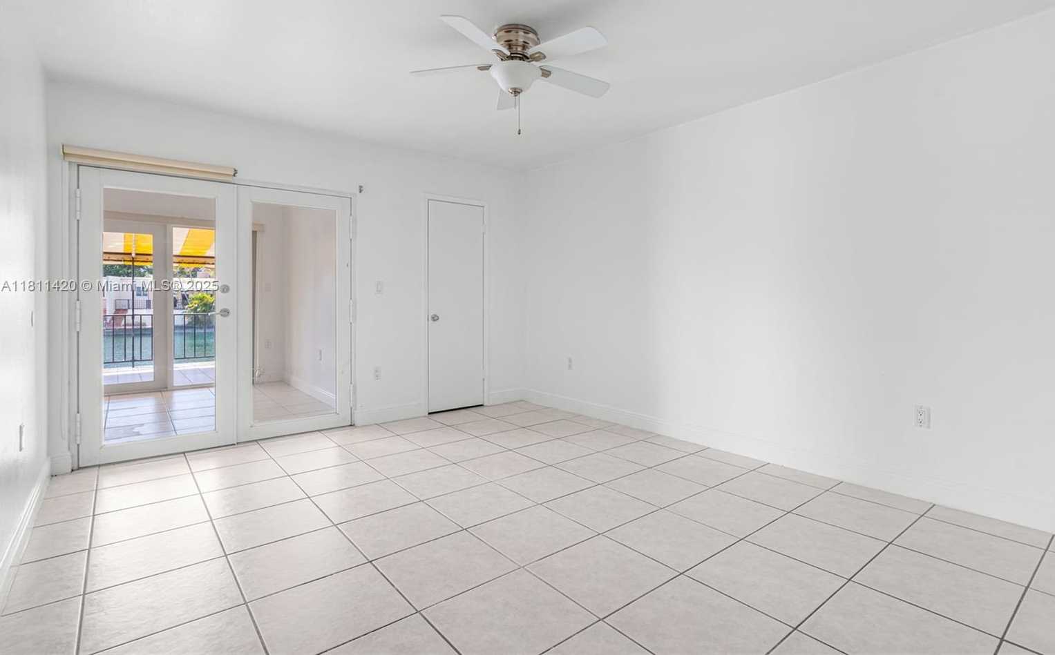 Small Image of 15504 SHARPECROFT DR, Miami Lakes Number 11