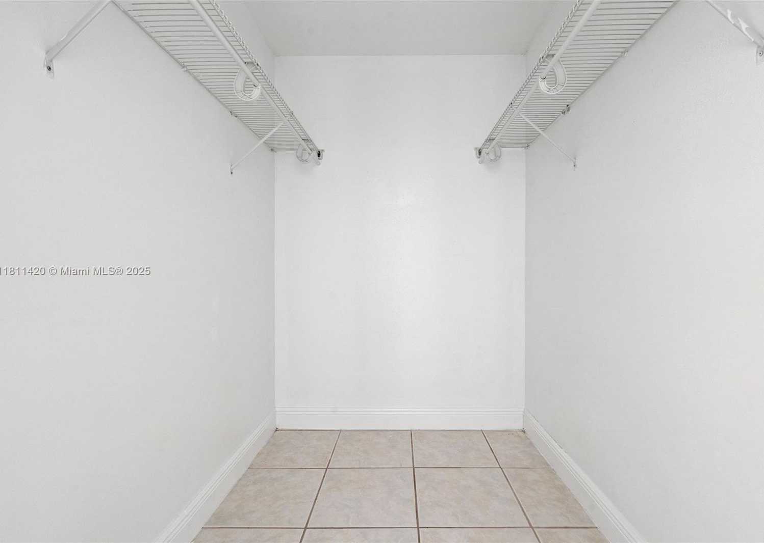 Small Image of 15504 SHARPECROFT DR, Miami Lakes Number 13