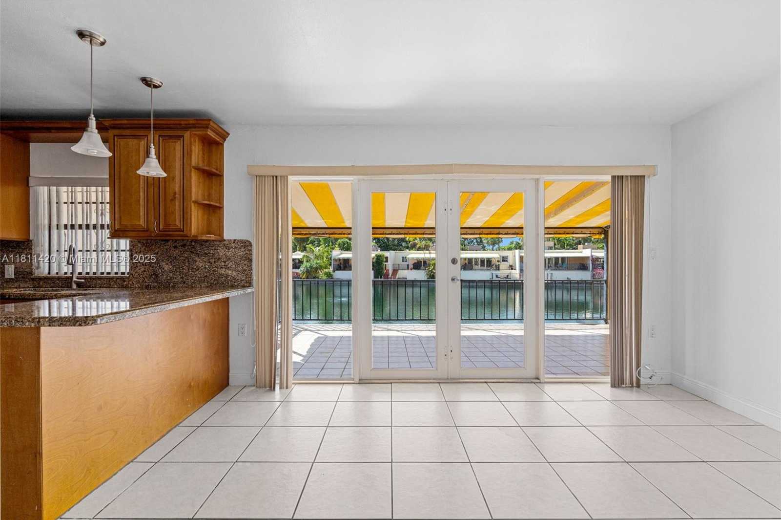 Small Image of 15504 SHARPECROFT DR, Miami Lakes Number 23
