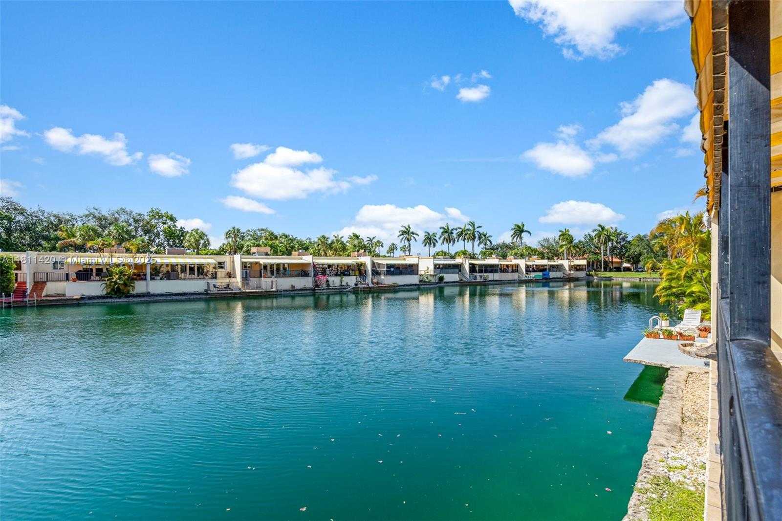 Small Image of 15504 SHARPECROFT DR, Miami Lakes Number 38