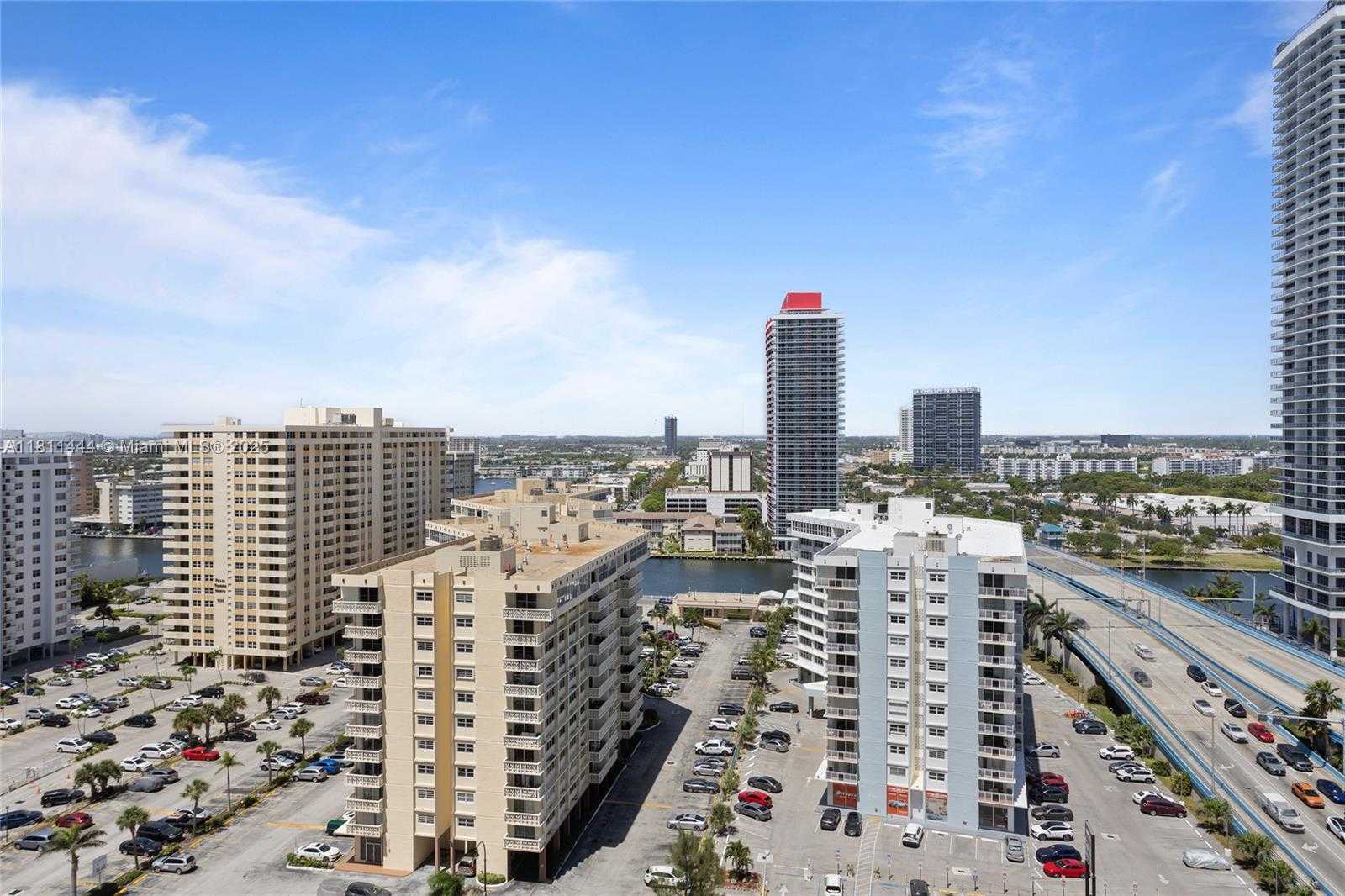 Small Image of 1800 SOUTH OCEAN DR #1708, Hallandale Beach Number 7