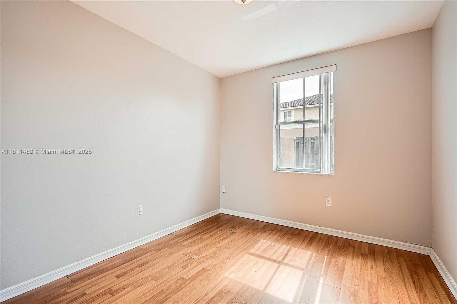 Small Image of 24363 SOUTH WEST 109TH AVE, Homestead Number 11