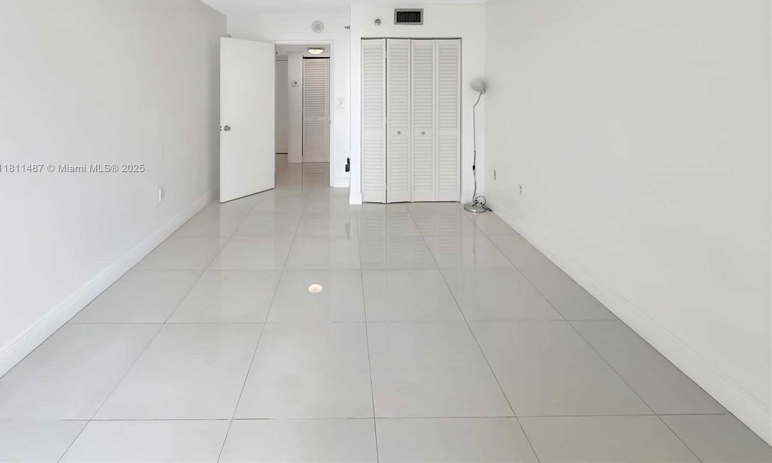 Small Image of 850 NORTH MIAMI AVE #W-1903, Miami Number 24