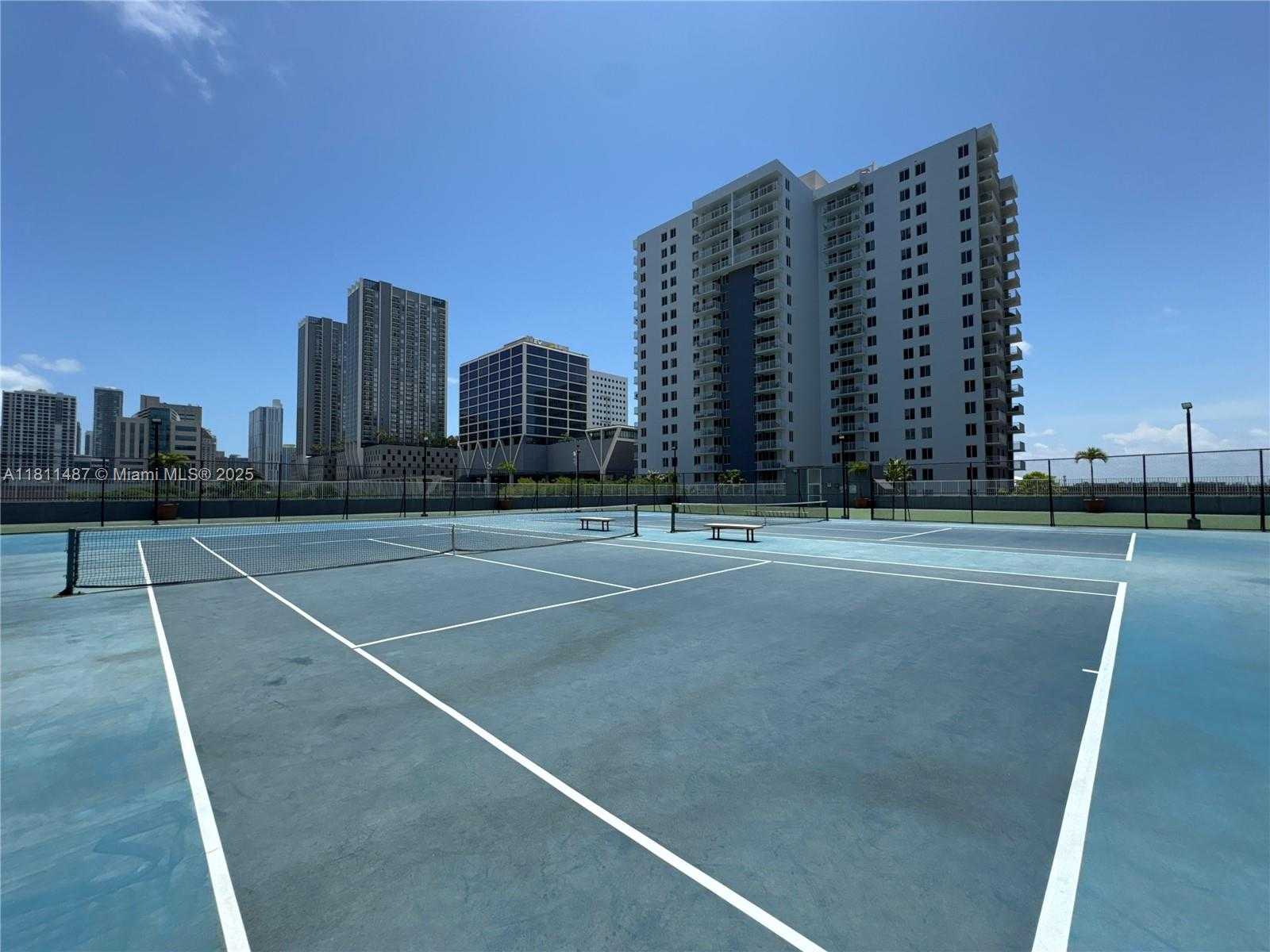 Small Image of 850 NORTH MIAMI AVE #W-1903, Miami Number 33