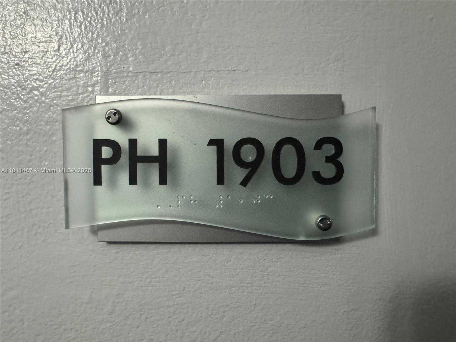 Small Image of 850 NORTH MIAMI AVE #W-1903, Miami Number 4