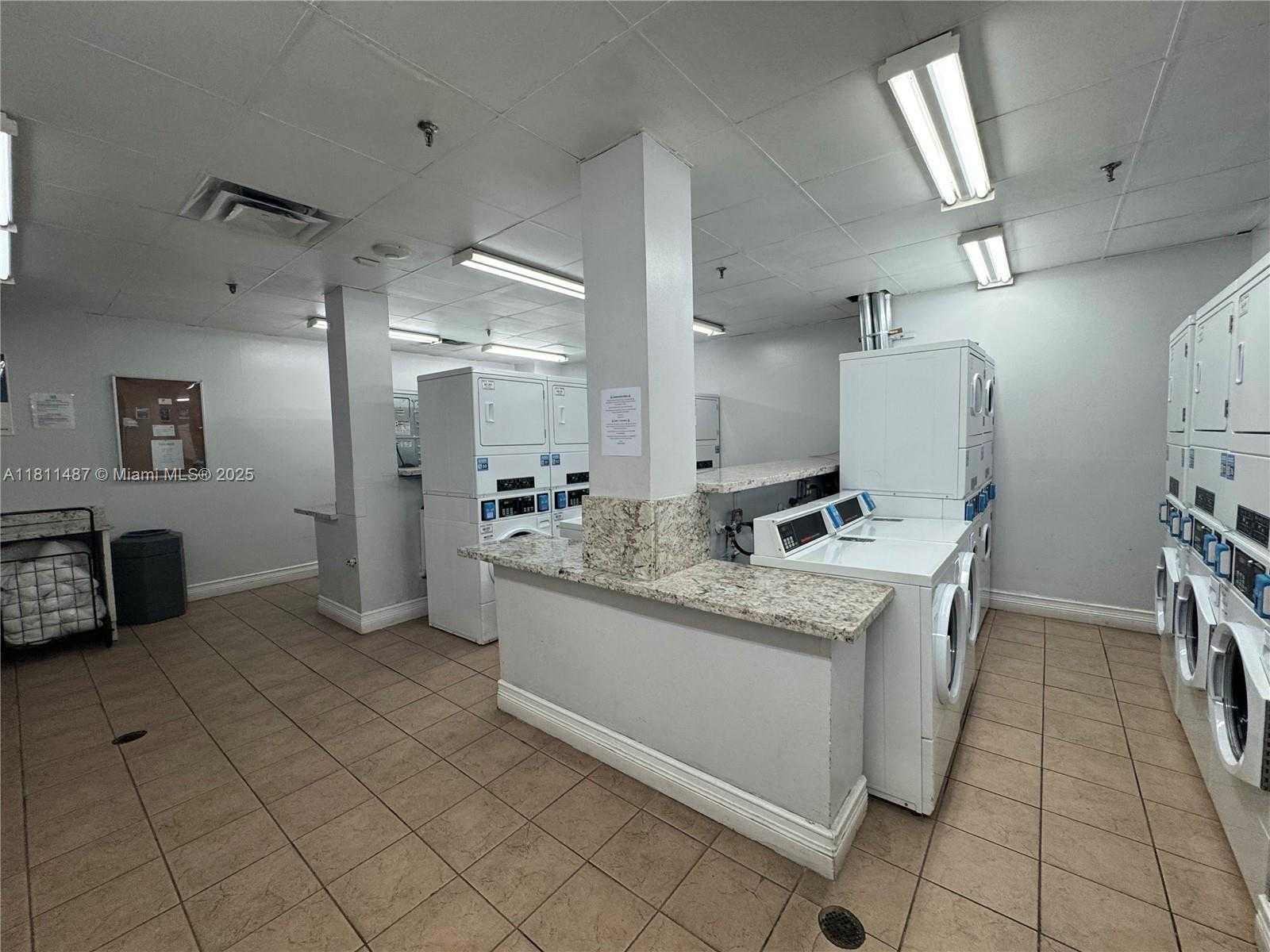 Small Image of 850 NORTH MIAMI AVE #W-1903, Miami Number 45