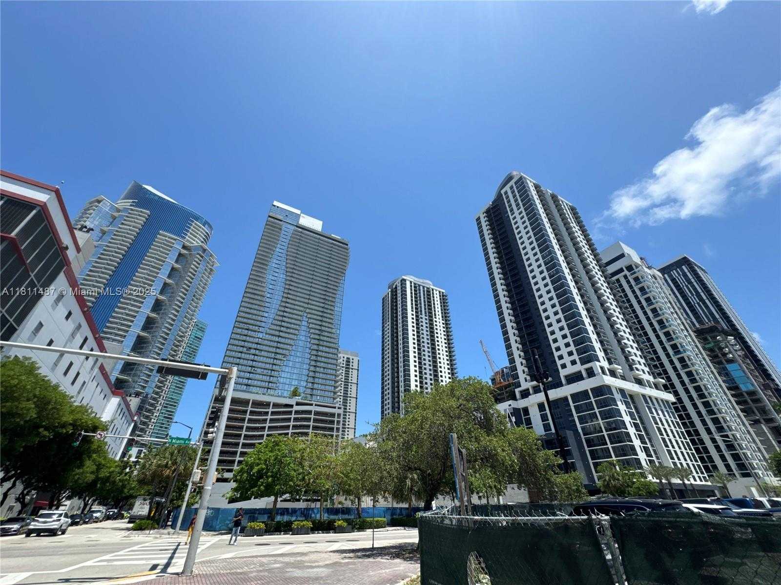 Small Image of 850 NORTH MIAMI AVE #W-1903, Miami Number 50