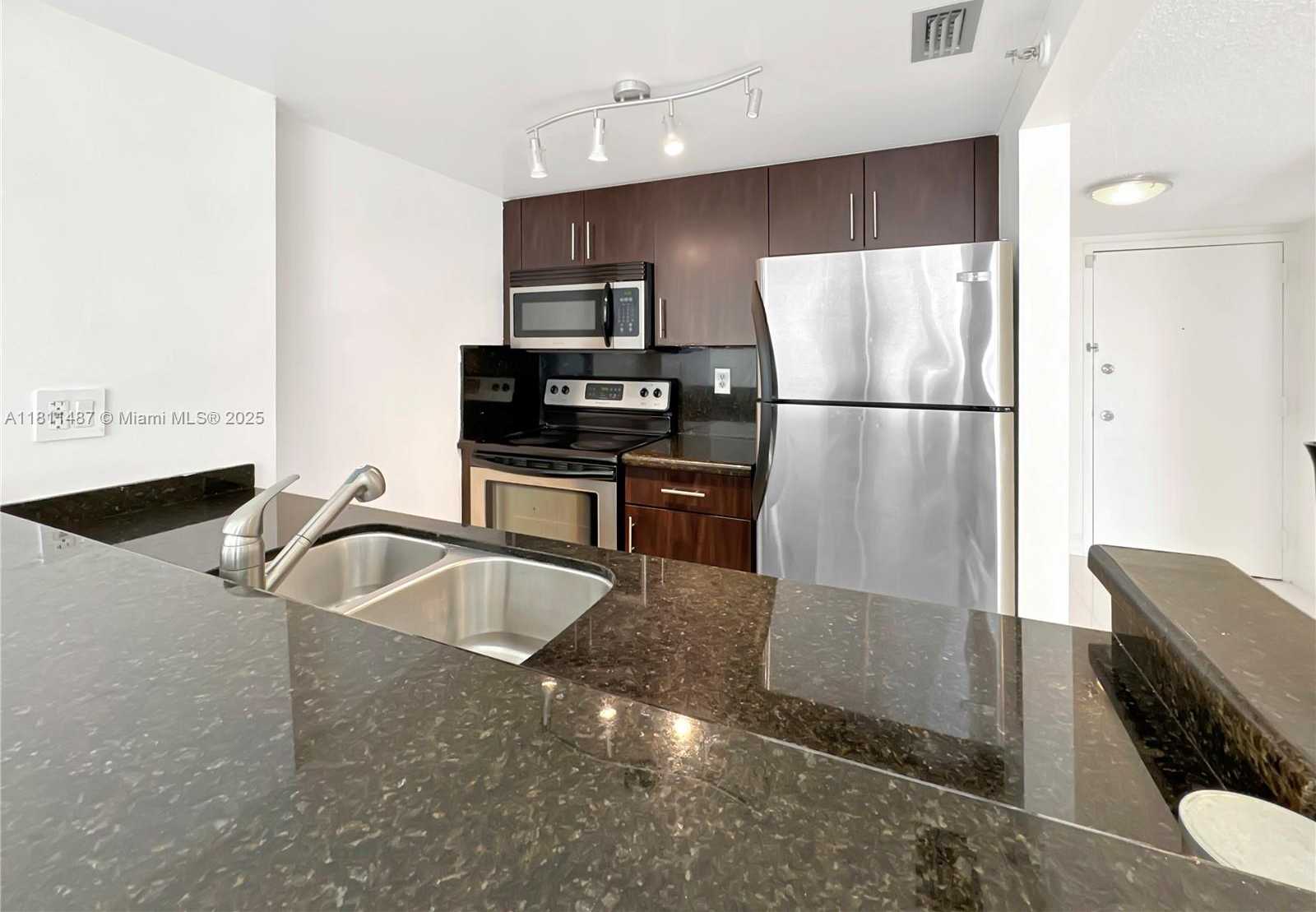Small Image of 850 NORTH MIAMI AVE #W-1903, Miami Number 8