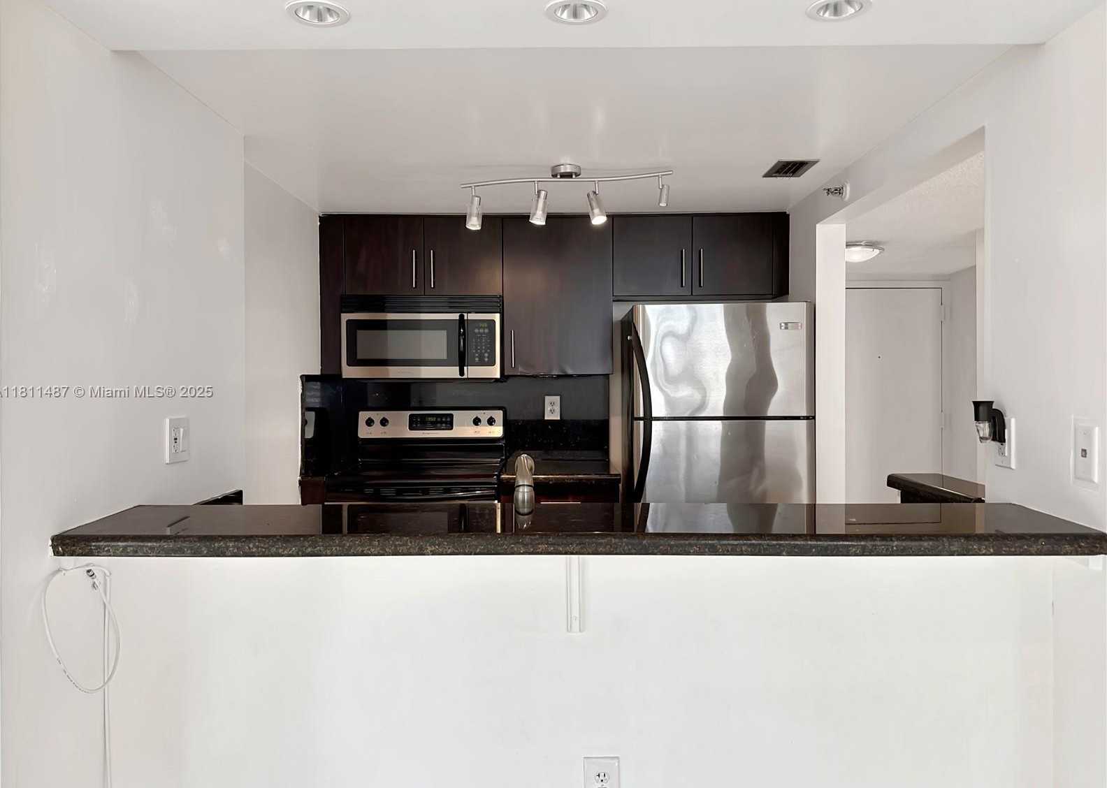 Small Image of 850 NORTH MIAMI AVE #W-1903, Miami Number 9