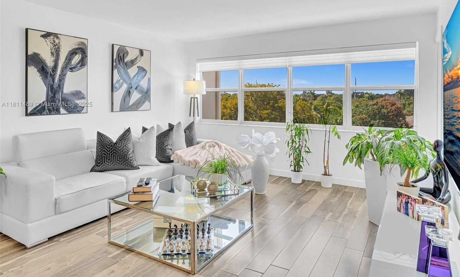 Small Image of 215 SOUTH EAST 3RD AVE #403C, Hallandale Beach Number 15