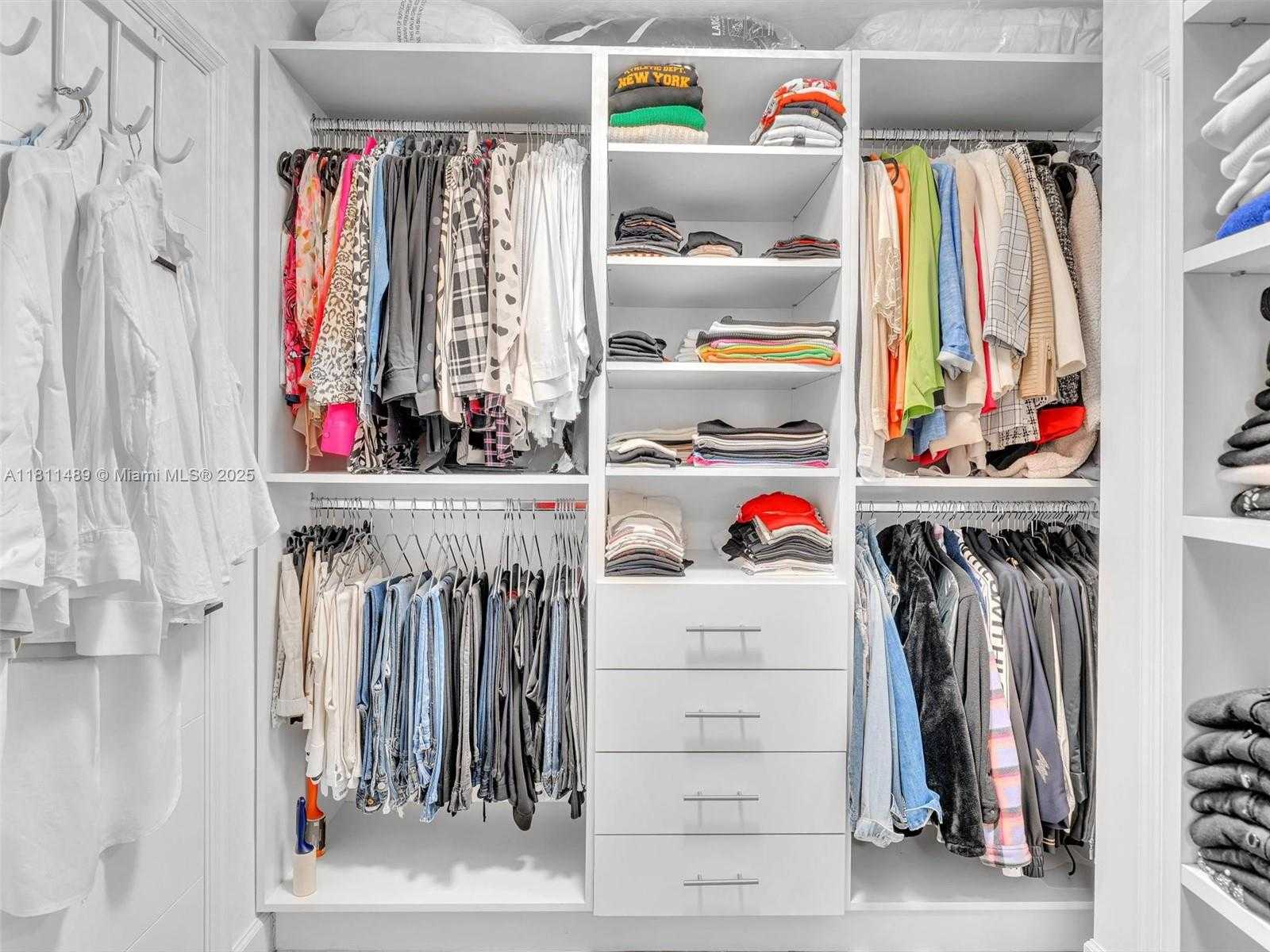 Small Image of 215 SOUTH EAST 3RD AVE #403C, Hallandale Beach Number 25
