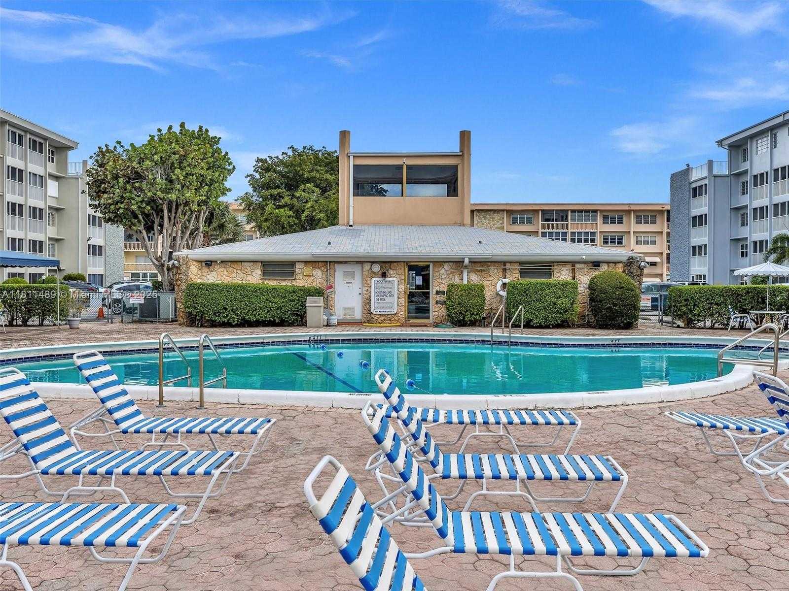 Small Image of 215 SOUTH EAST 3RD AVE #403C, Hallandale Beach Number 33