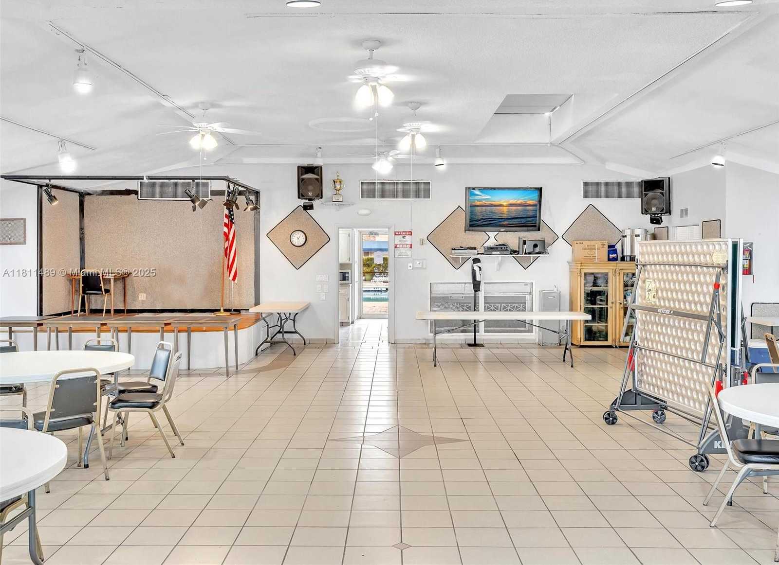 Small Image of 215 SOUTH EAST 3RD AVE #403C, Hallandale Beach Number 34