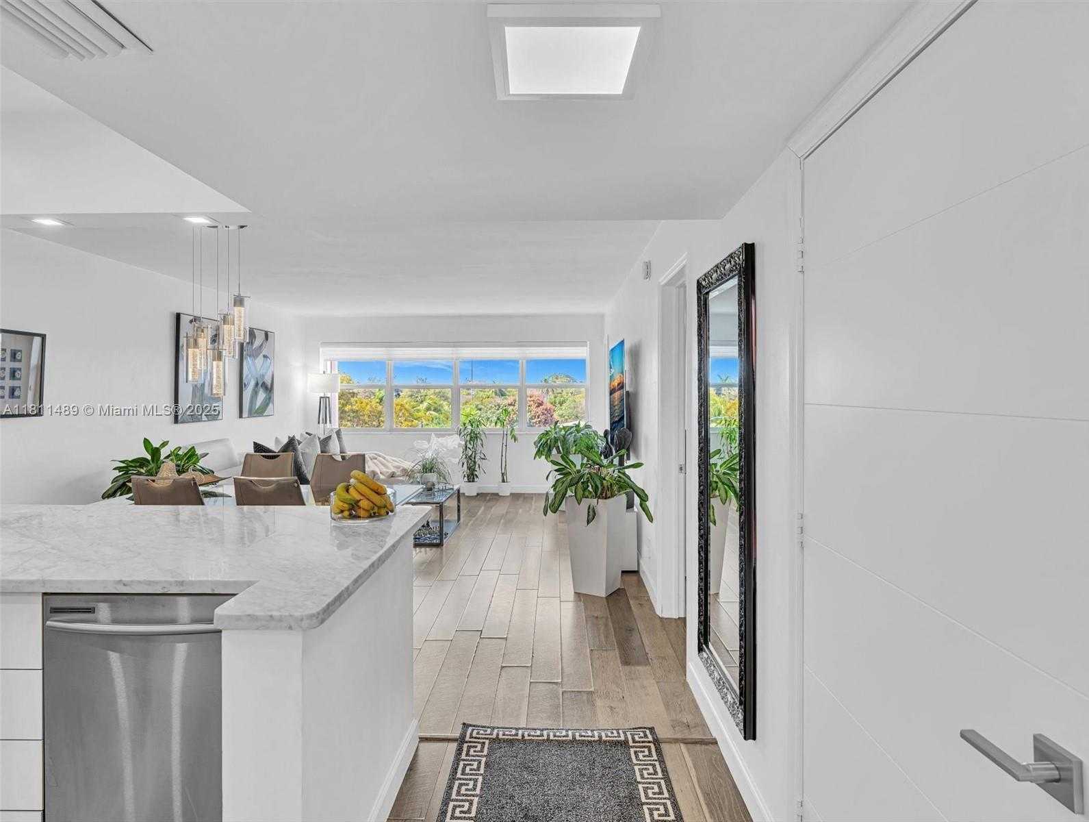 Small Image of 215 SOUTH EAST 3RD AVE #403C, Hallandale Beach Number 4