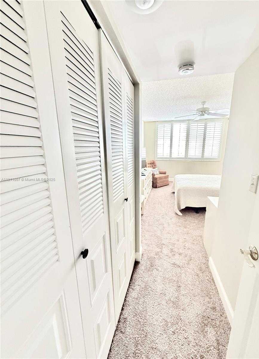 Small Image of 1470 SHERIDAN ST #18C, Hollywood Number 22