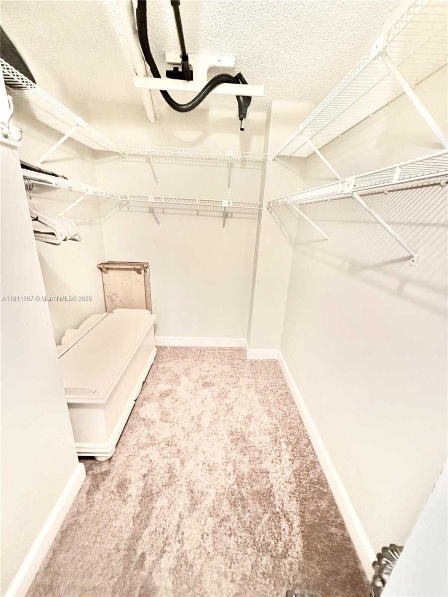 Small Image of 1470 SHERIDAN ST #18C, Hollywood Number 35