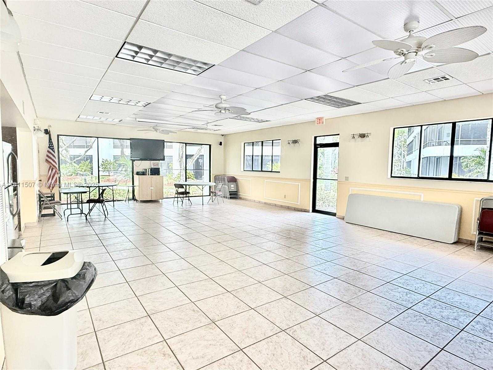 Small Image of 1470 SHERIDAN ST #18C, Hollywood Number 52