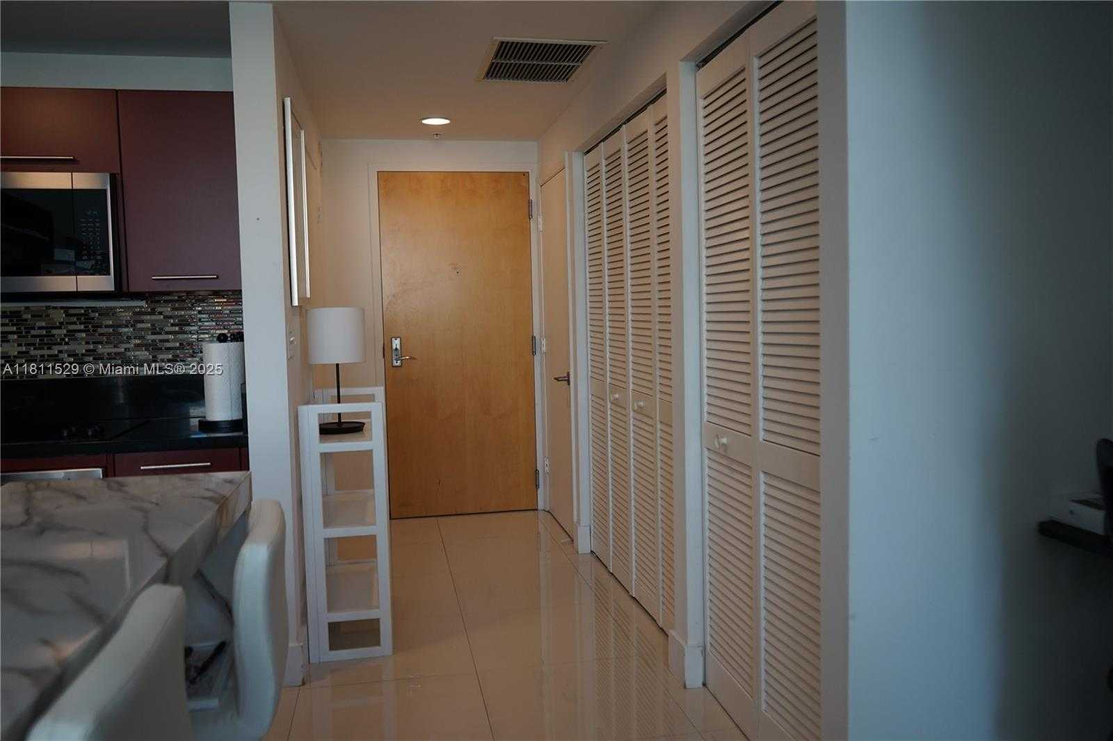 Small Image of 244 BISCAYNE BLVD #644, Miami Number 25