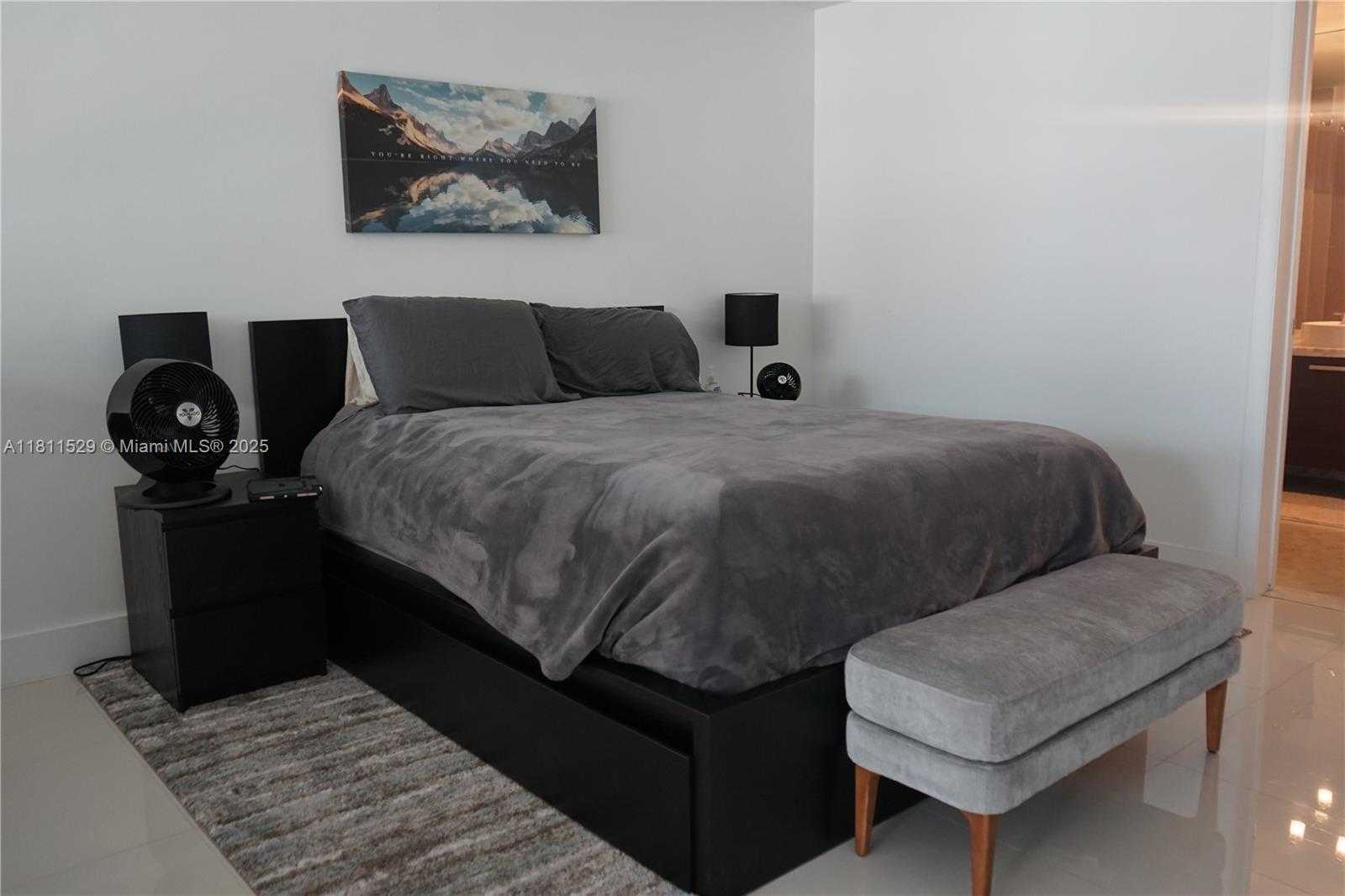 Small Image of 244 BISCAYNE BLVD #644, Miami Number 29