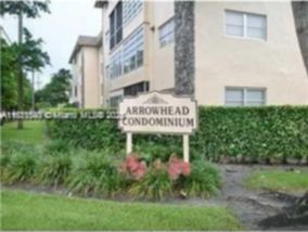 Small Image of 2431 SOUTH WEST 82ND AVE #205, Davie Number 2