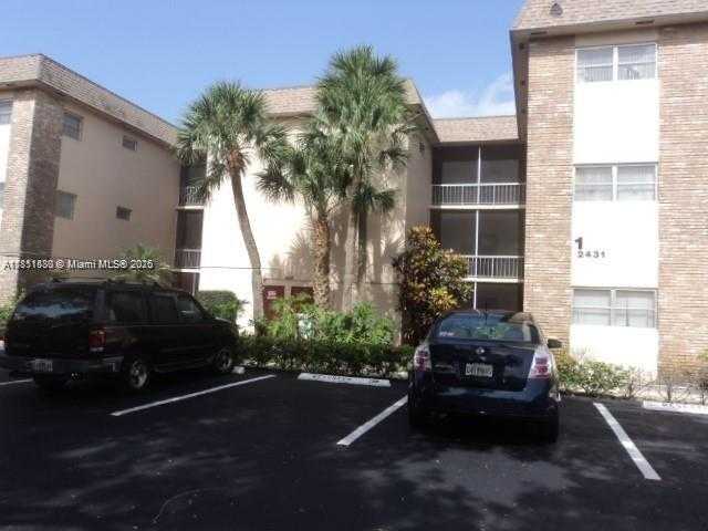 Small Image of 2431 SOUTH WEST 82ND AVE #205, Davie Number 3
