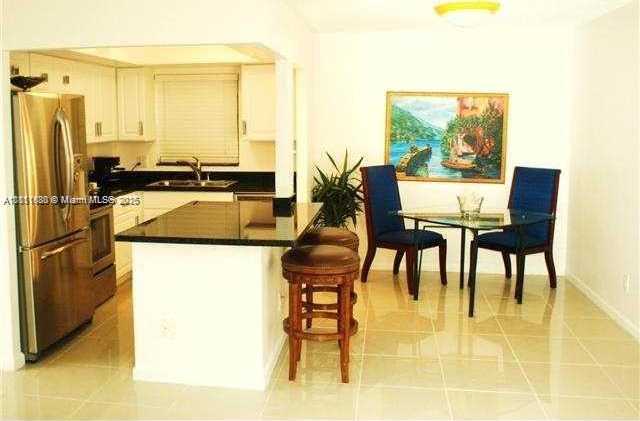 Small Image of 2431 SOUTH WEST 82ND AVE #205, Davie Number 5