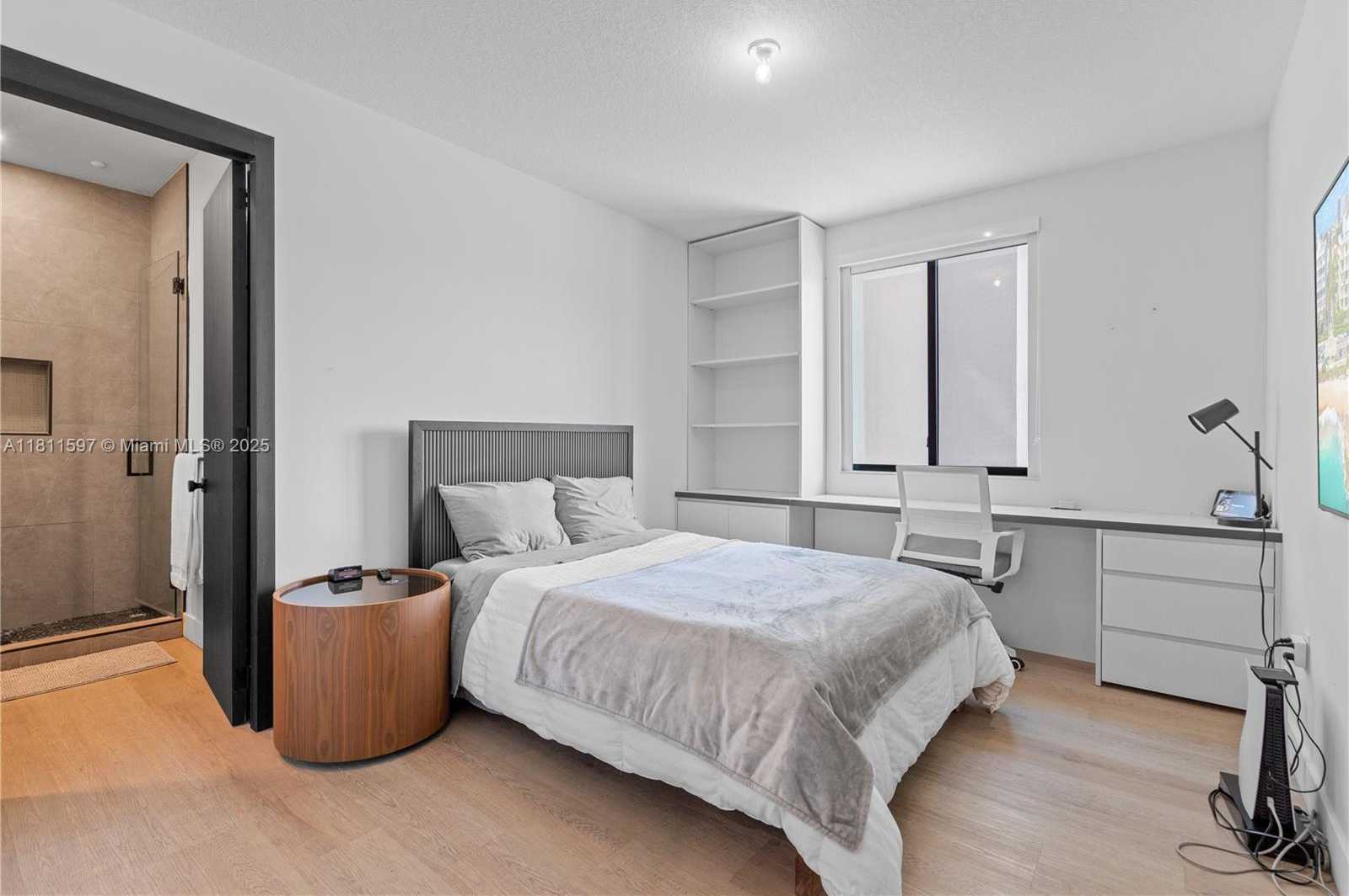 Small Image of 8338 NORTH WEST 45TH ST, Doral Number 18