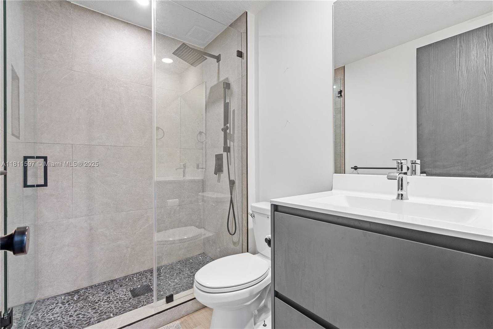Small Image of 8338 NORTH WEST 45TH ST, Doral Number 23