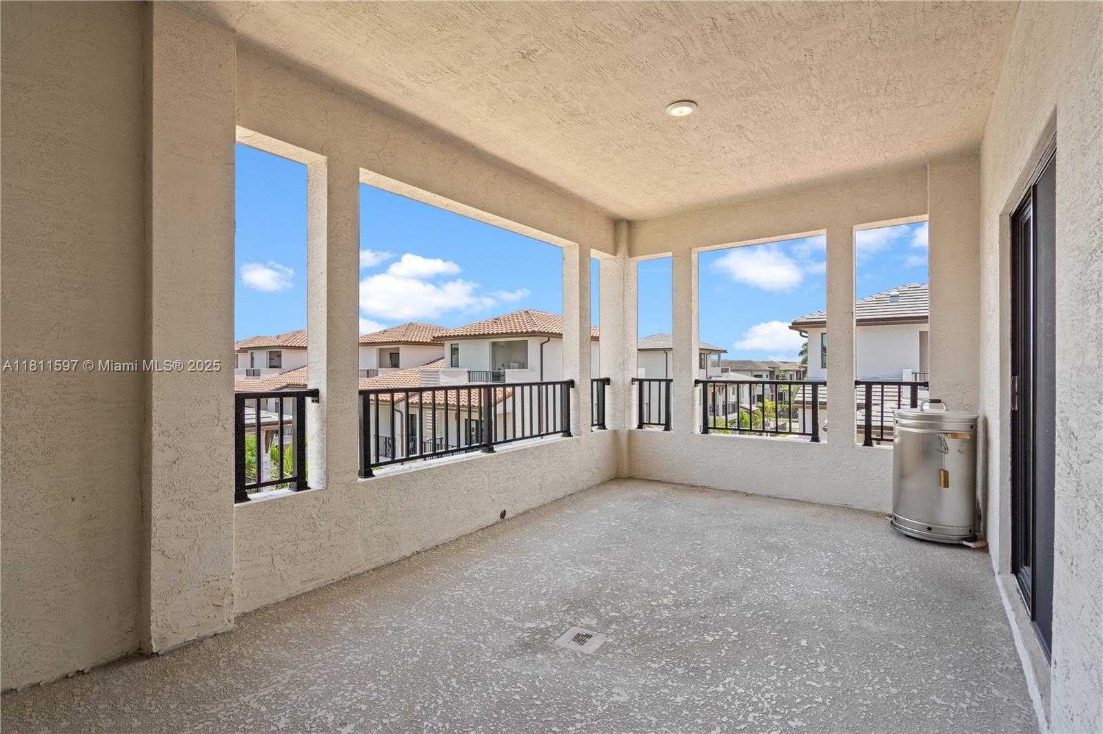 Small Image of 8338 NORTH WEST 45TH ST, Doral Number 29