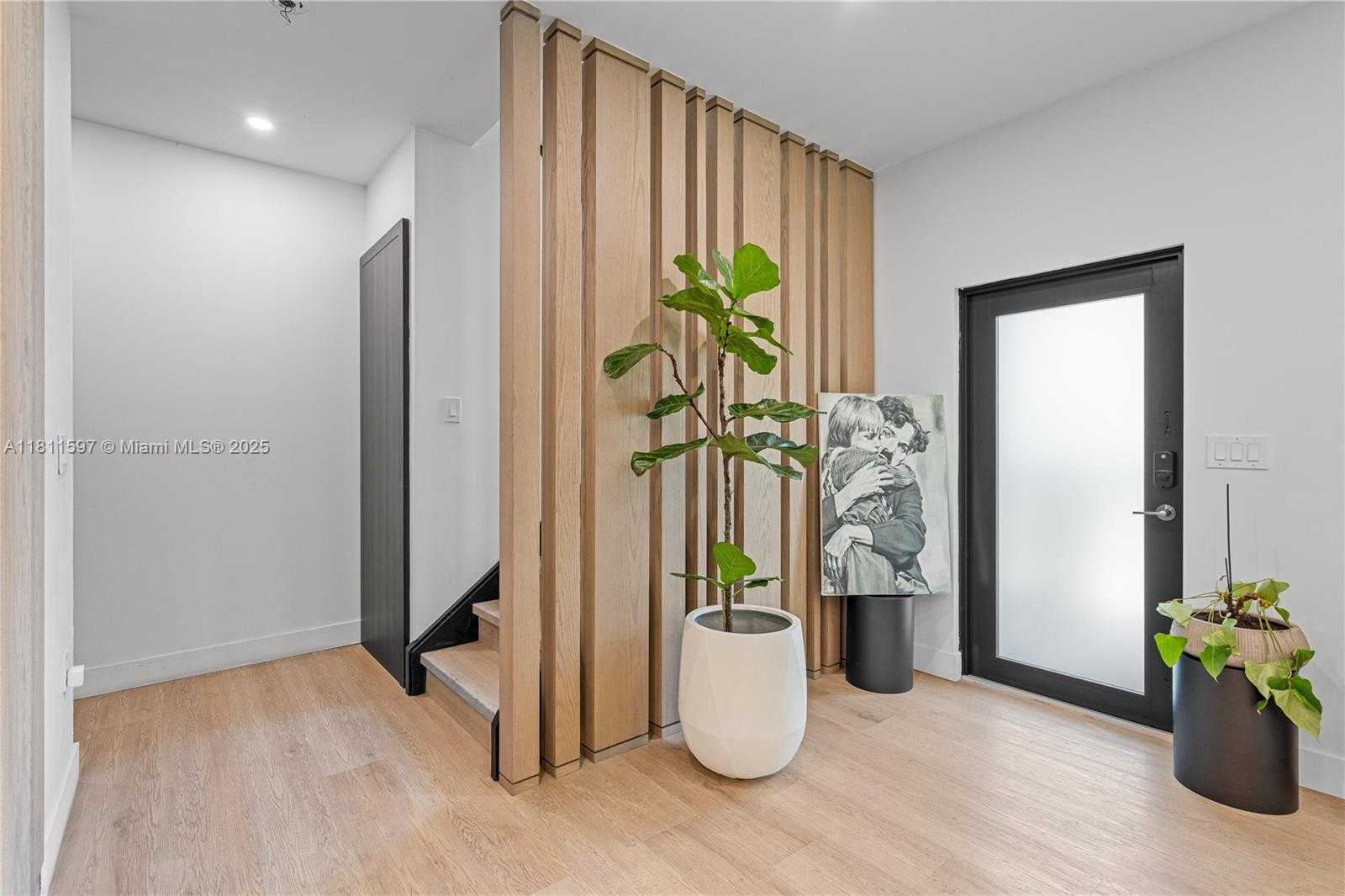 Small Image of 8338 NORTH WEST 45TH ST, Doral Number 3