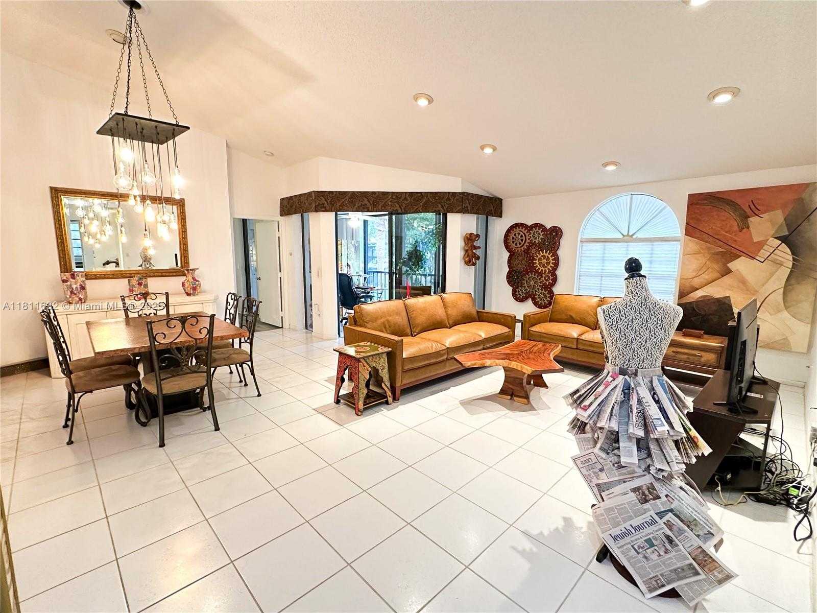 Small Image of 5154 FLORIA DR #O, Boynton Beach Number 3