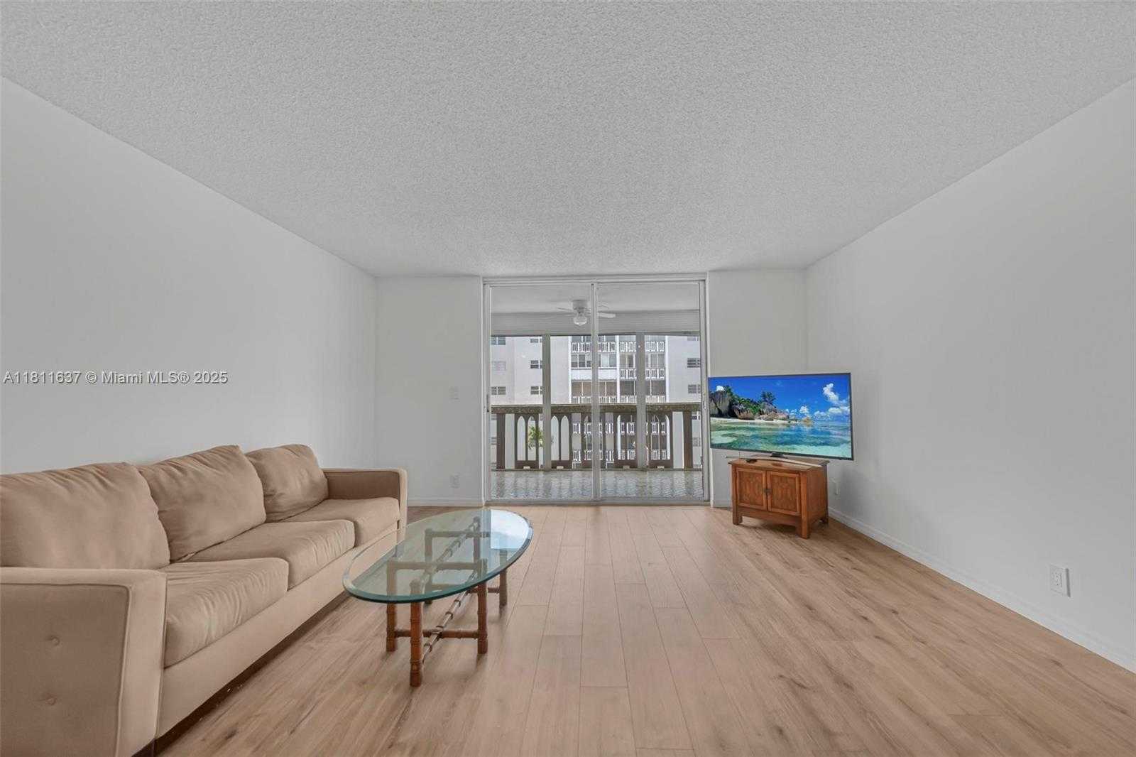 Small Image of 500 NORTH EAST 12TH AVE #407, Hallandale Beach Number 9