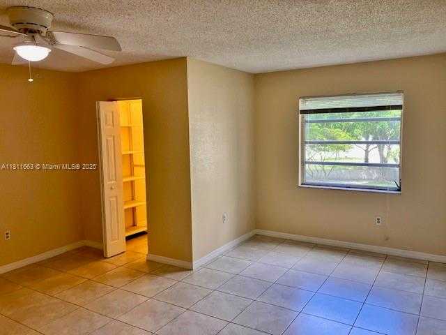 Small Image of 3910 INVERRARY BLVD #304-B, Lauderhill Number 14