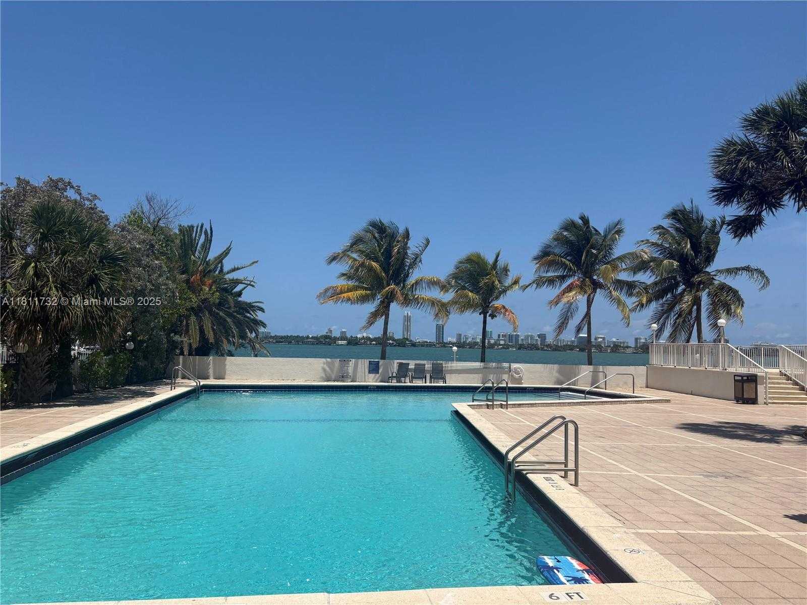Small Image of 7545 EAST TREASURE DR #7H, North Bay Village Number 17