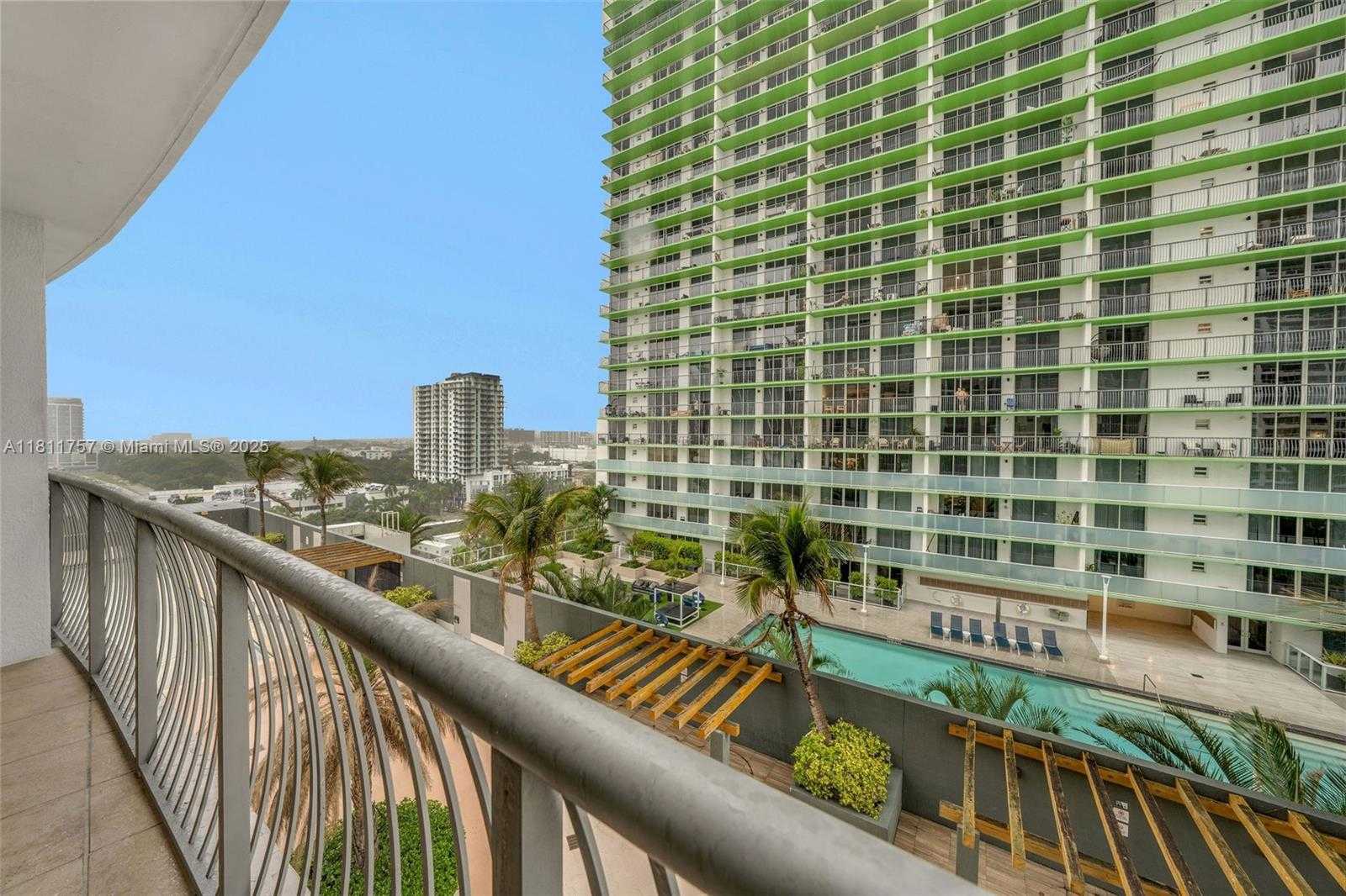Small Image of 1750 NORTH BAYSHORE DR #1407, Miami Number 15