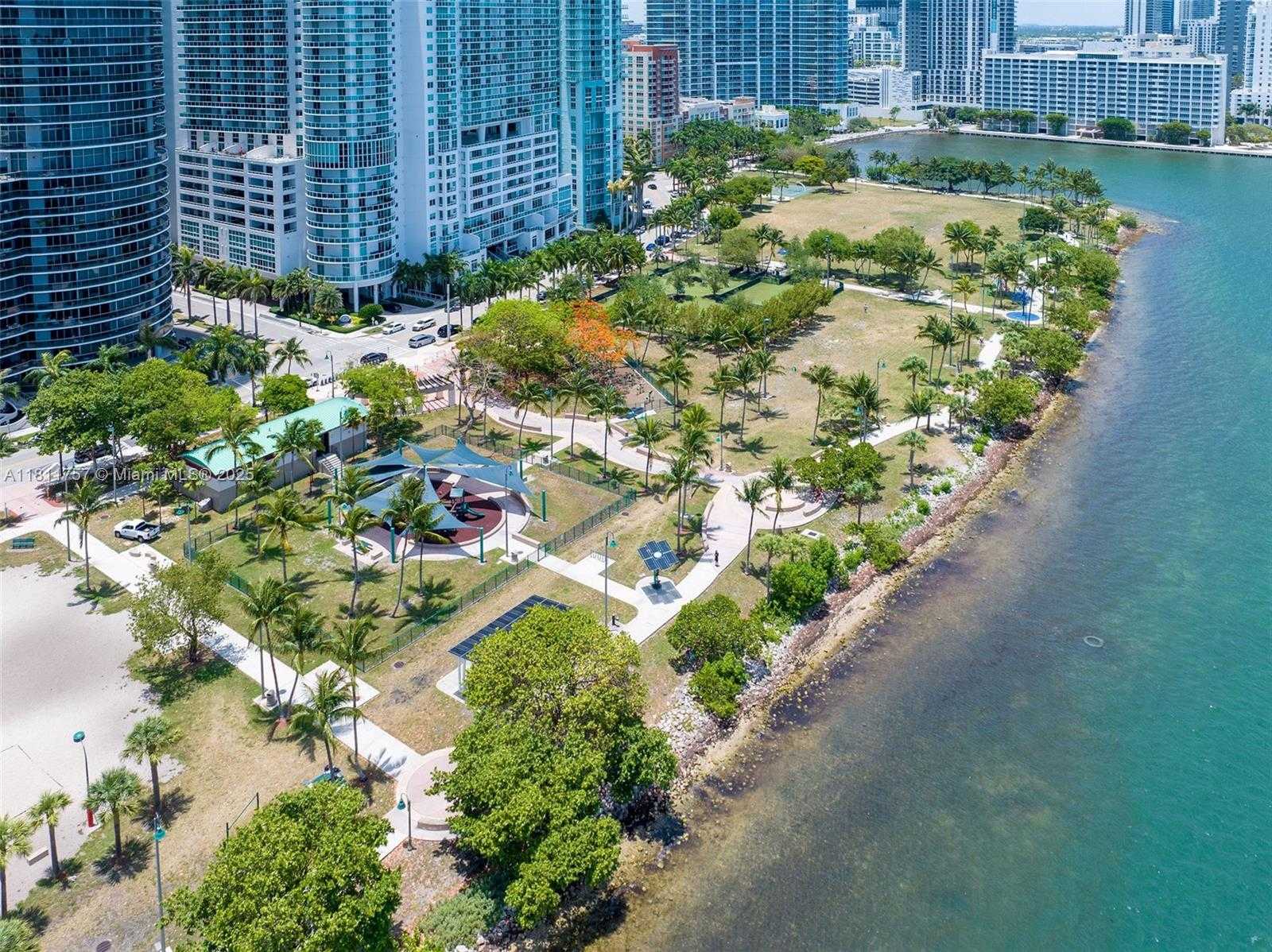 Small Image of 1750 NORTH BAYSHORE DR #1407, Miami Number 18