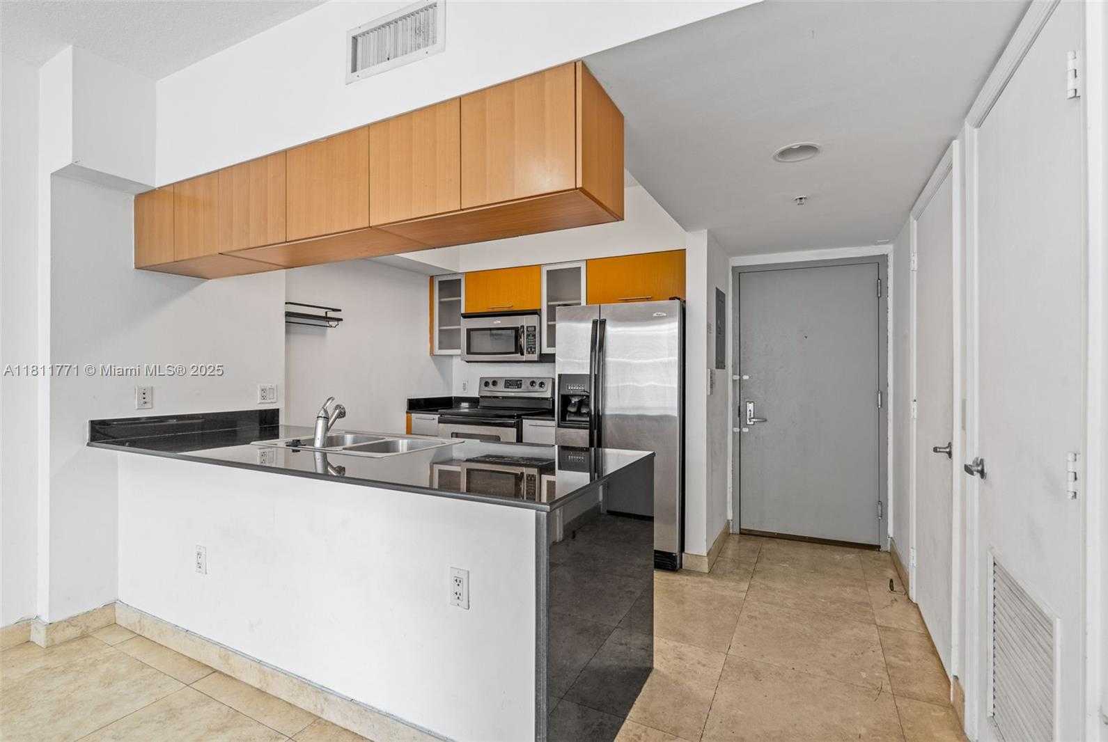 Small Image of 1750 NORTH BAYSHORE DR #2809, Miami Number 10