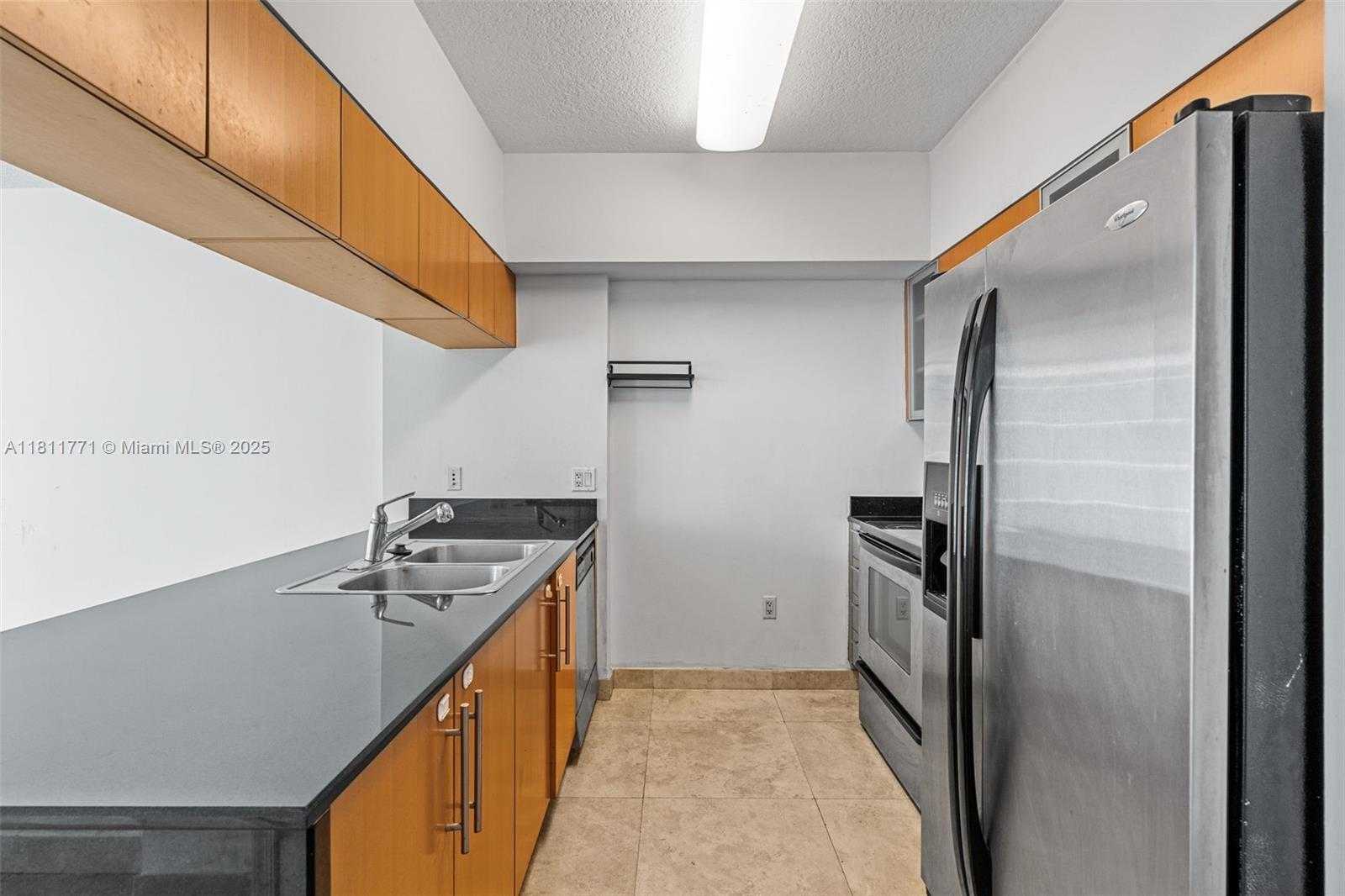 Small Image of 1750 NORTH BAYSHORE DR #2809, Miami Number 11