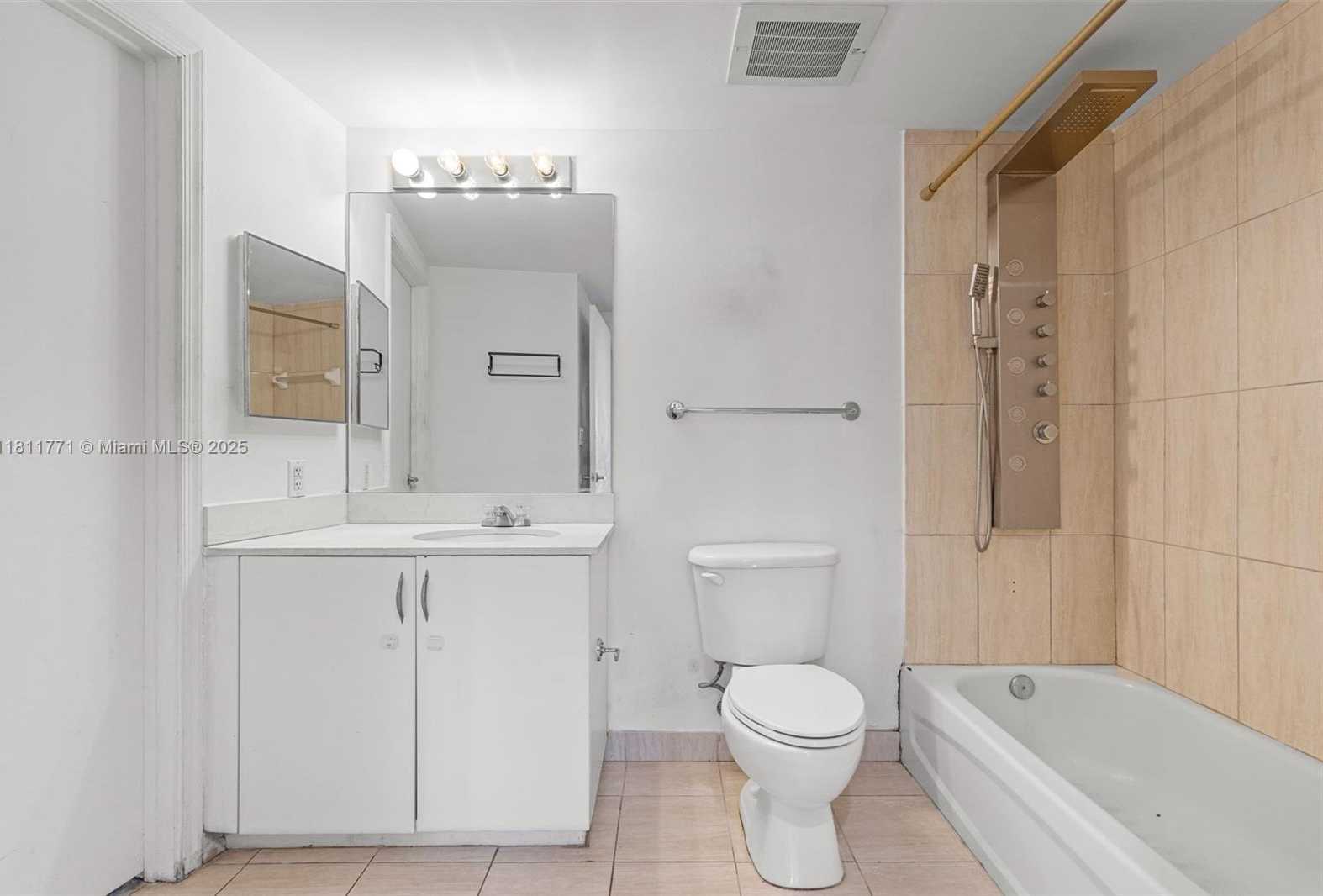 Small Image of 1750 NORTH BAYSHORE DR #2809, Miami Number 20