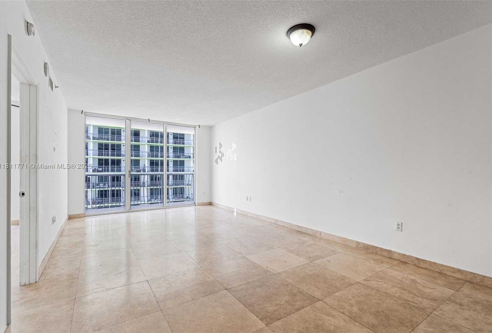 Small Image of 1750 NORTH BAYSHORE DR #2809, Miami Number 5