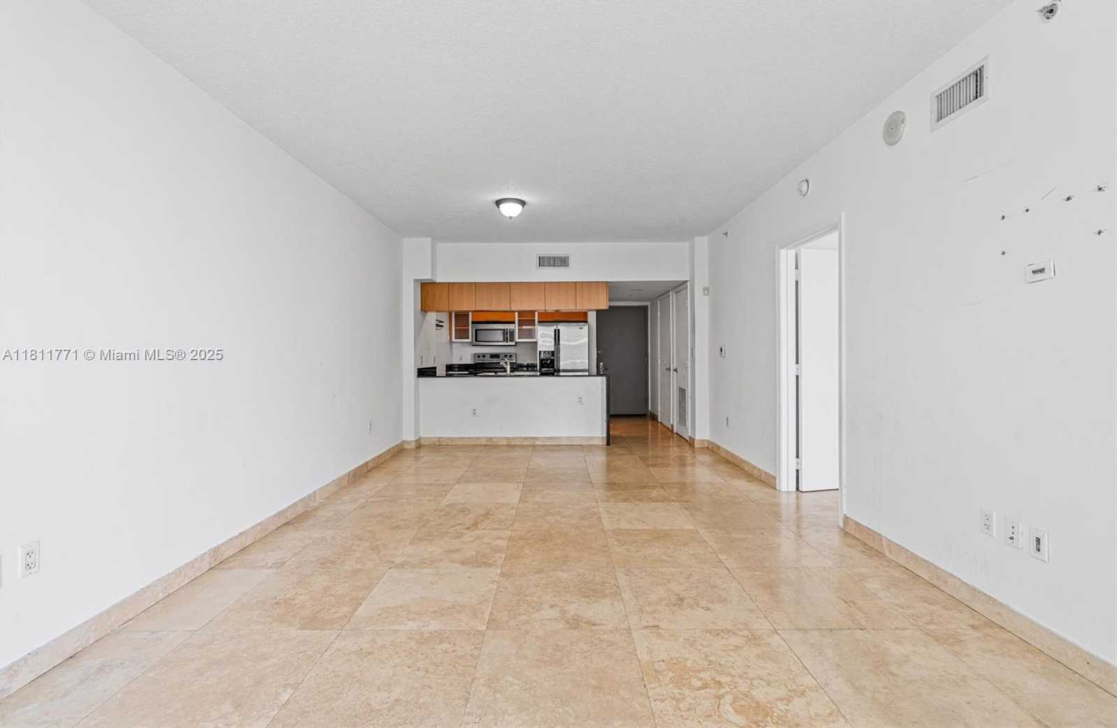 Small Image of 1750 NORTH BAYSHORE DR #2809, Miami Number 8