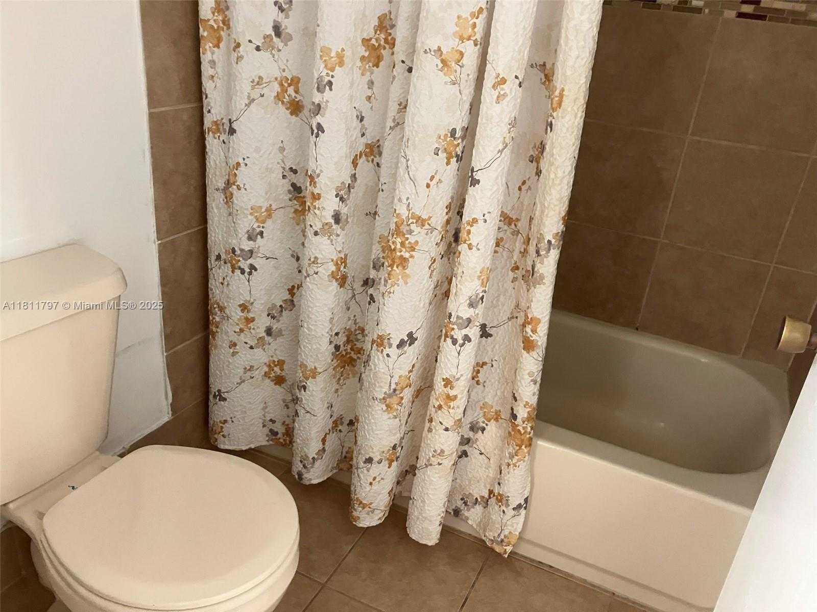 Small Image of 9059 SOUTH WEST 133RD CT #E, Miami Number 20