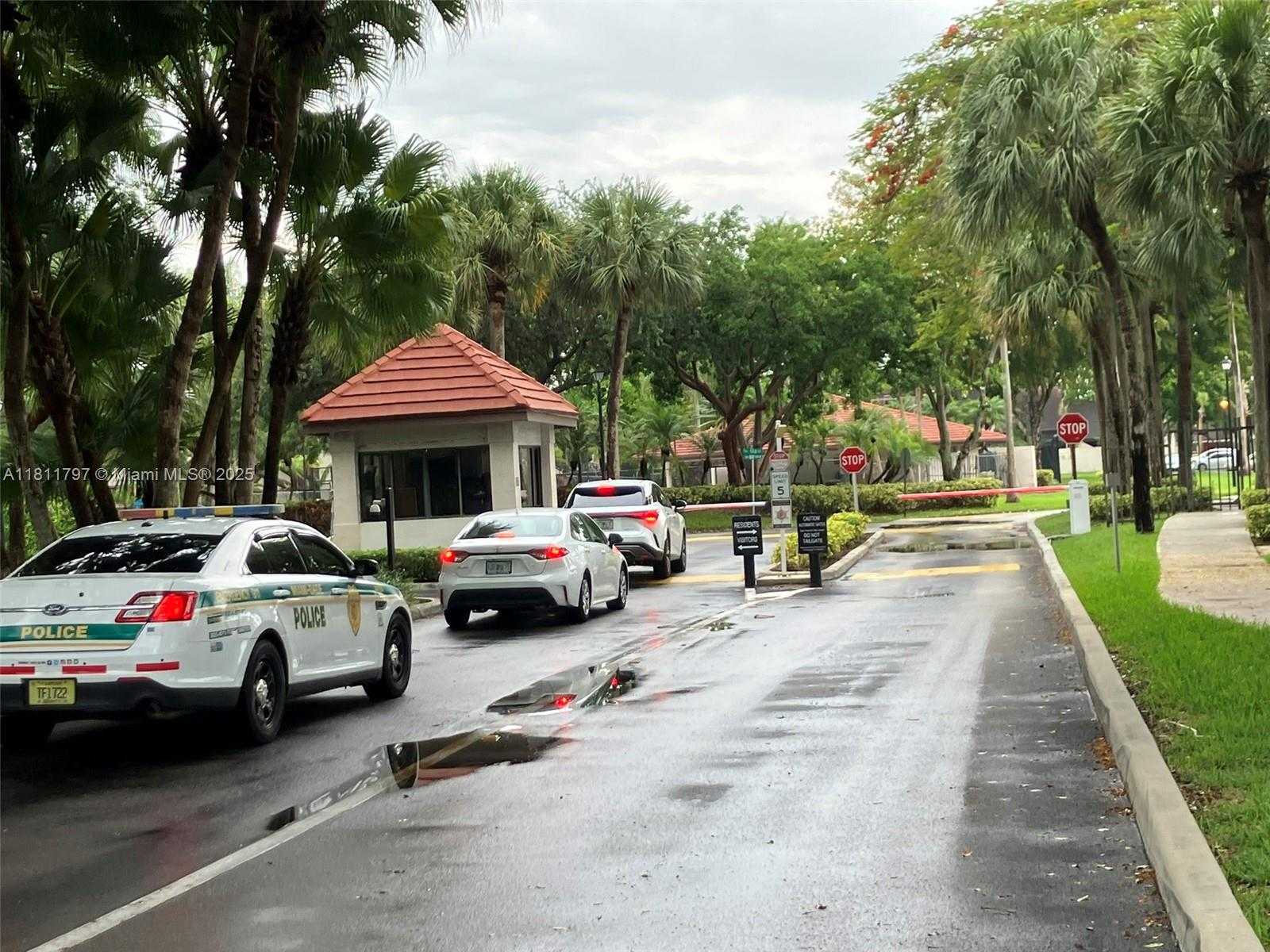 Small Image of 9059 SOUTH WEST 133RD CT #E, Miami Number 25