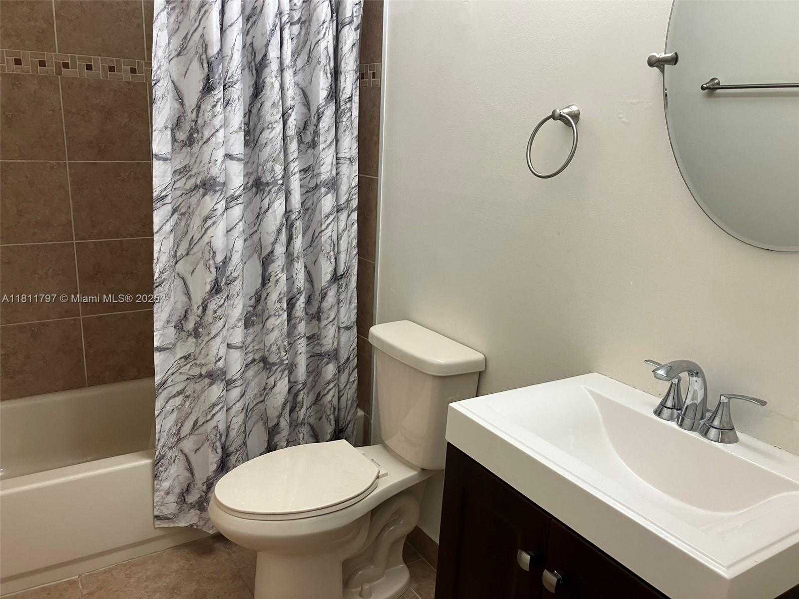 Small Image of 9059 SOUTH WEST 133RD CT #E, Miami Number 7