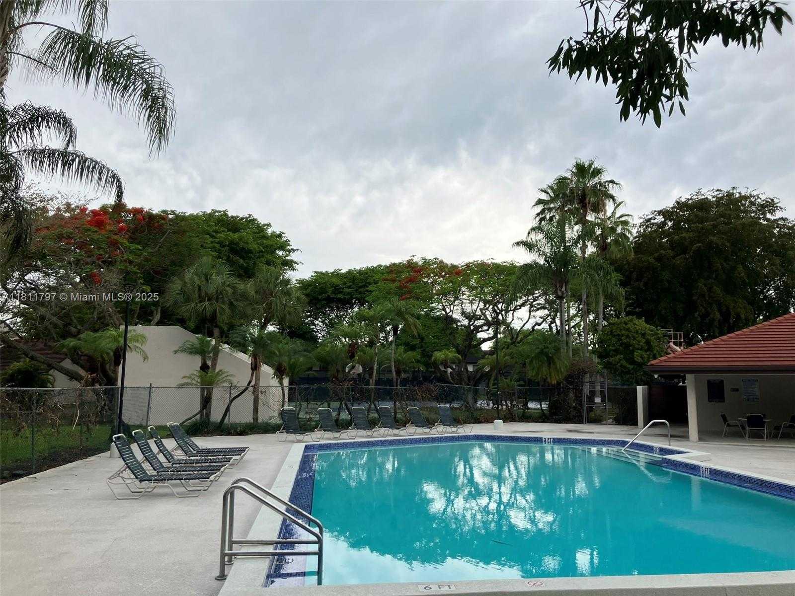 Small Image of 9059 SOUTH WEST 133RD CT #E, Miami Number 8